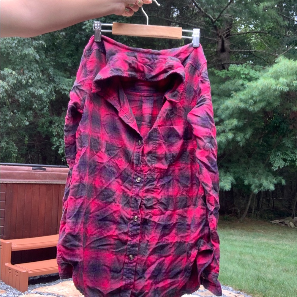 American Eagle Super Soft Red and Black Flannel